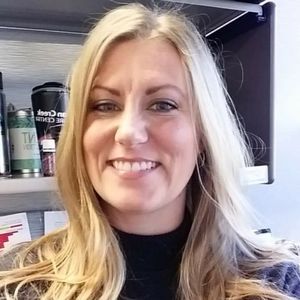 Meet your Posher, Kelli